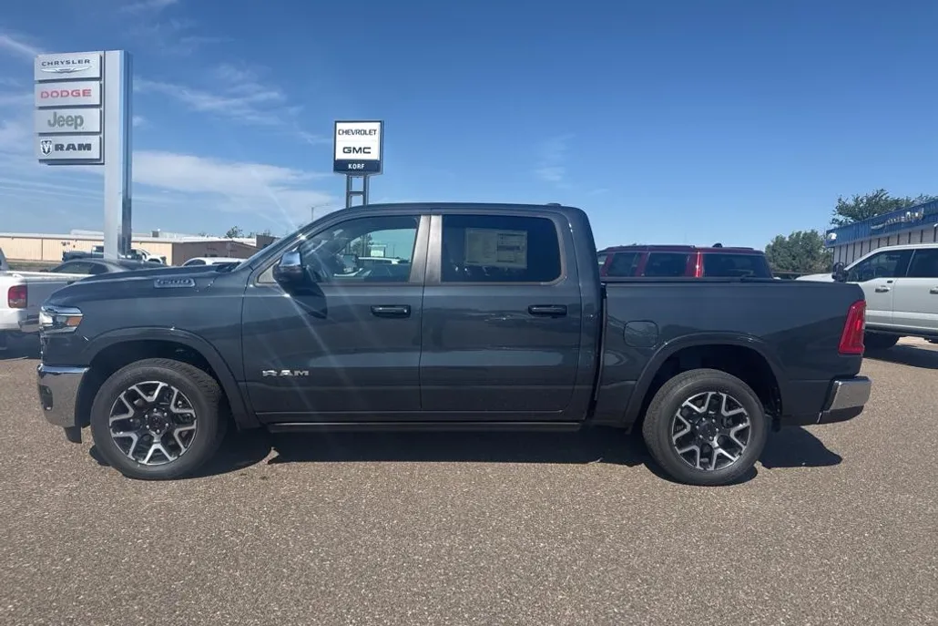 2025 Ram 1500 Laramie photo 1