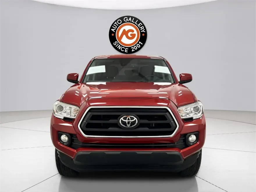 2021 Toyota Tacoma SR5 photo 1
