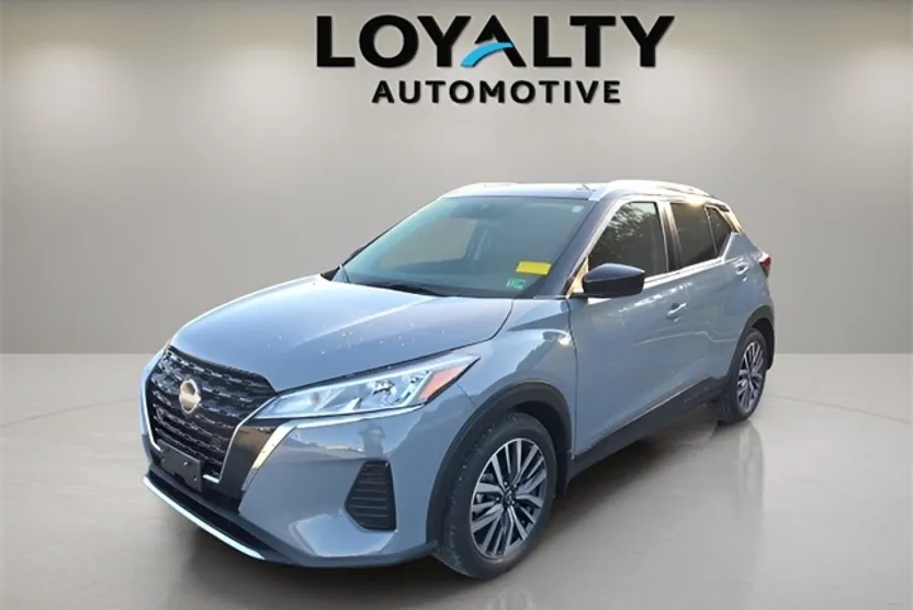2024 Nissan Kicks SV photo 1