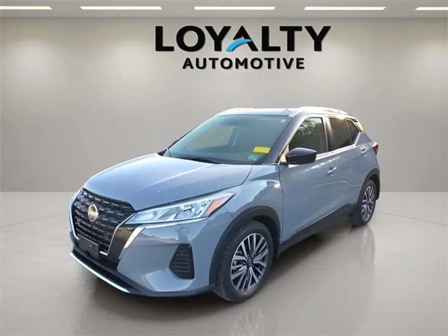 2024 Nissan Kicks SV photo 1