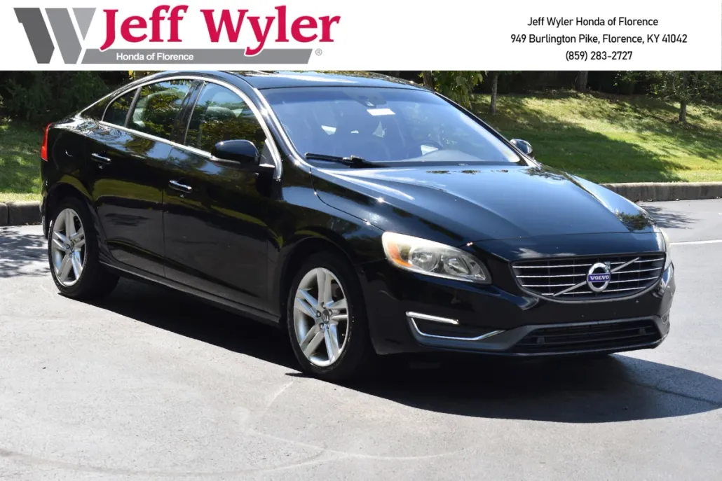 2015 Volvo S60 T5 Premier photo 1