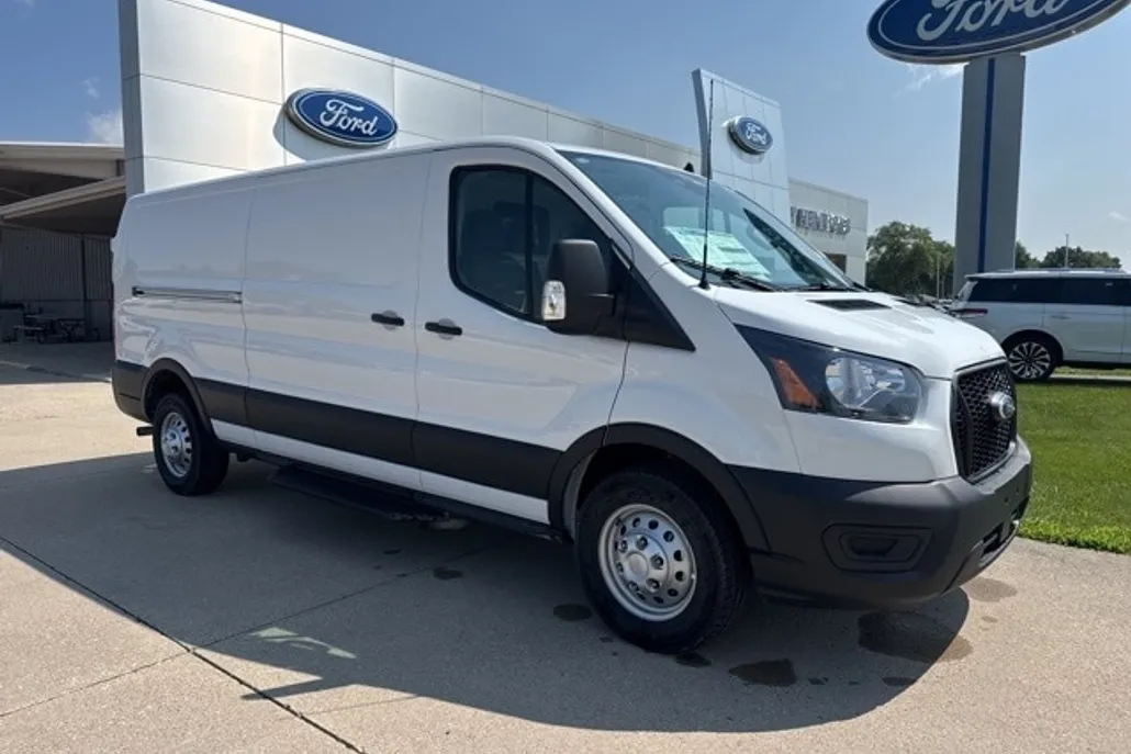 2025 Ford Transit photo 1