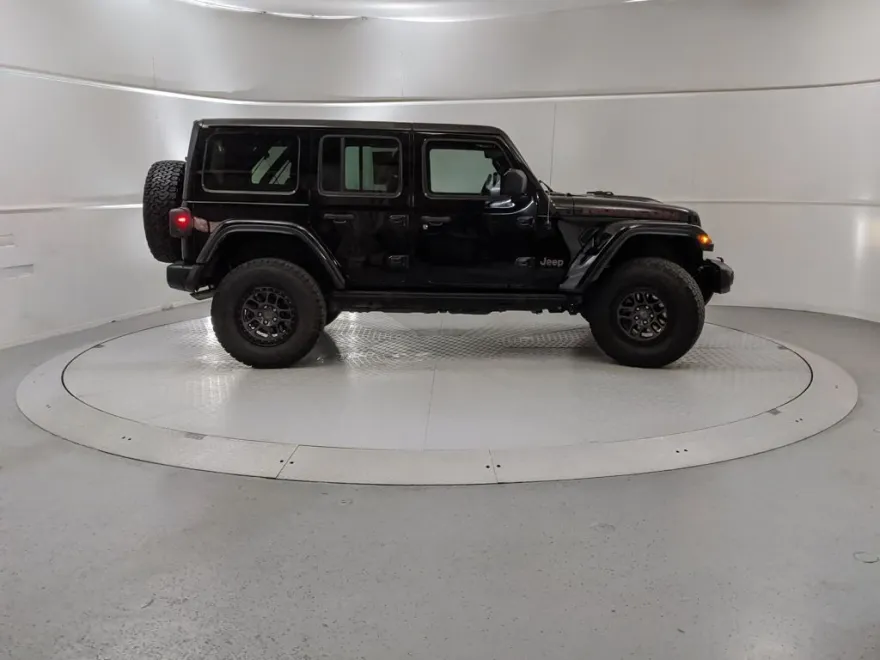 2022 Jeep Wrangler Unlimited Rubicon photo 1