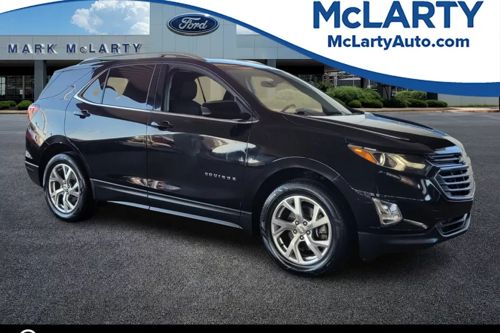 2020 Chevrolet Equinox LT photo 1