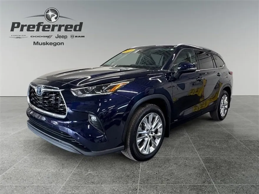 2023 Toyota Highlander Hybrid Limited photo 1