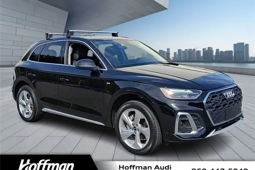 2023 Audi Q5 45 S line Premium photo 1