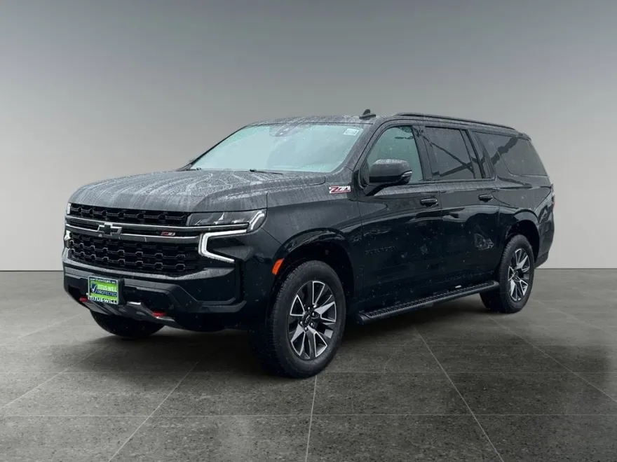 2022 Chevrolet Suburban Z71 photo 1