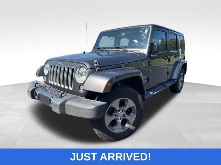 2018 Jeep Wrangler Unlimited Sahara photo 1