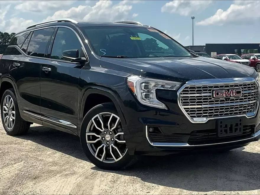 2022 Gmc Terrain Denali photo 1