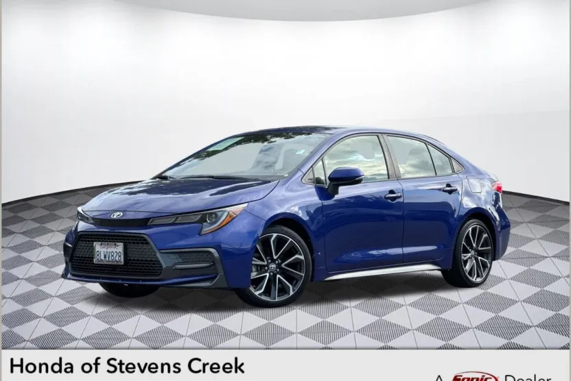 2020 Toyota Corolla SE photo 1