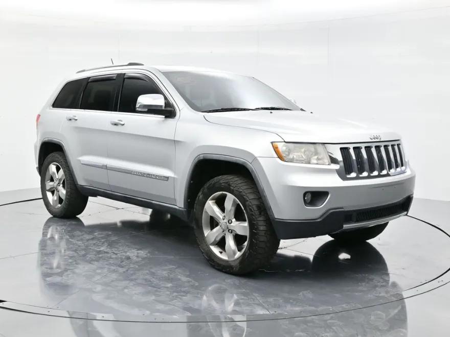2011 Jeep Grand Cherokee Limited photo 1