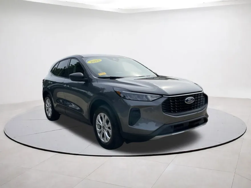2025 Ford Escape Active photo 1