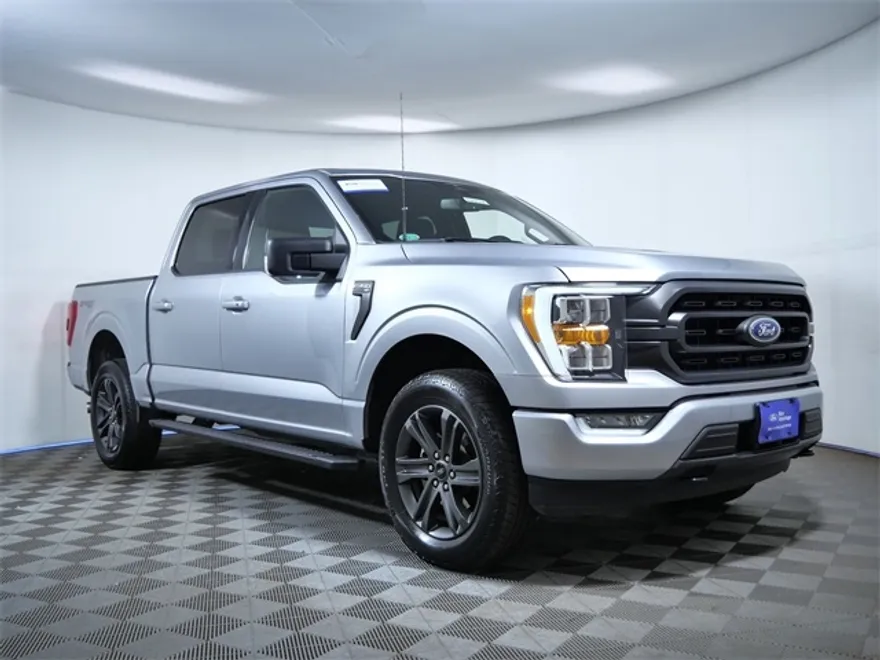 2023 Ford F-150 XLT photo 1