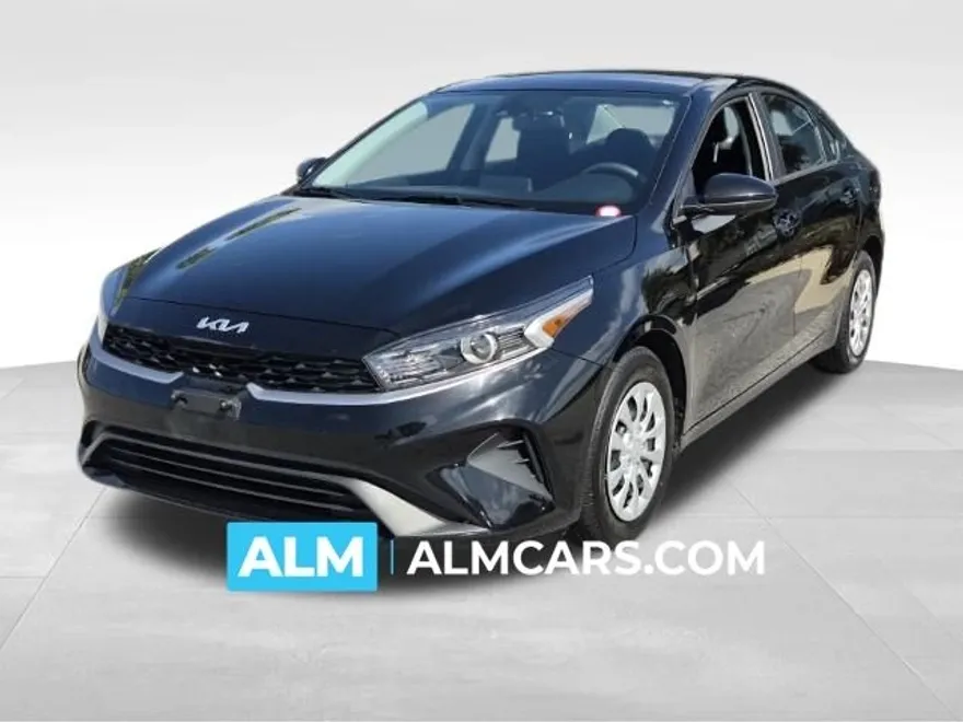 2024 Kia Forte LX photo 1