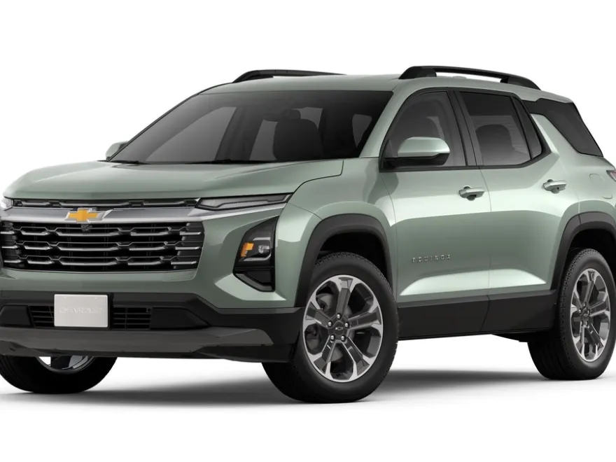 2025 Chevrolet Equinox LT photo 1