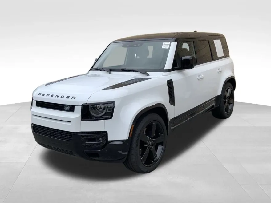 2025 Land Rover Defender 110 V8 photo 1