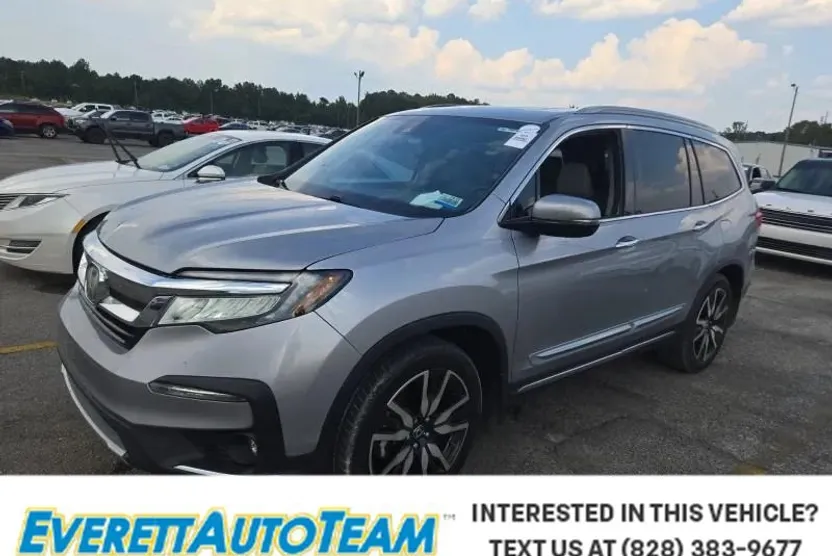 2019 Honda Pilot Touring photo 1