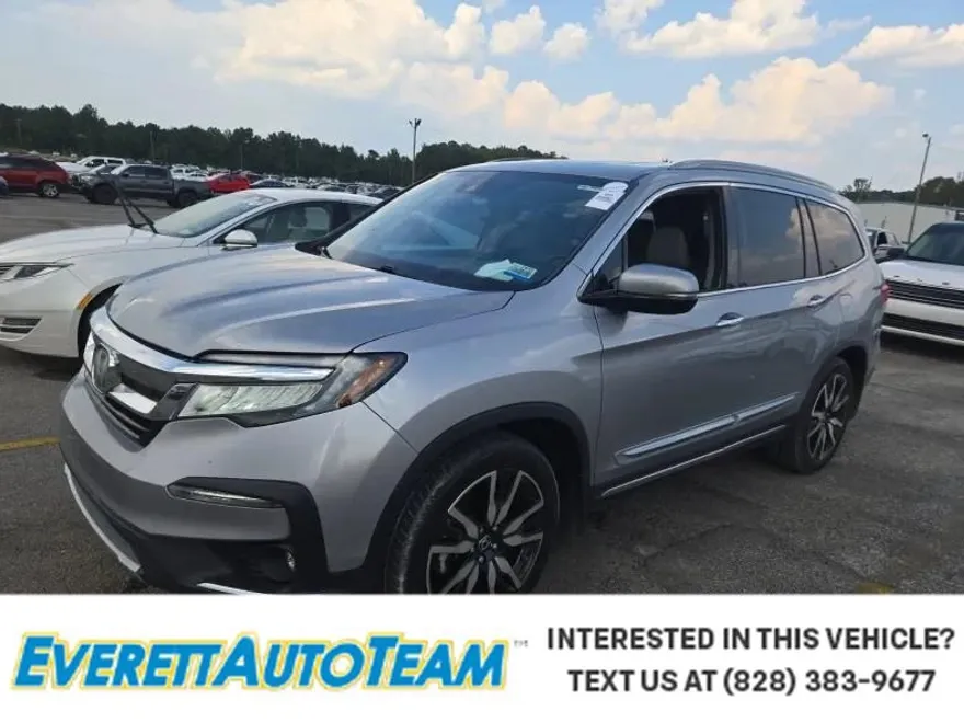 2019 Honda Pilot Touring photo 1