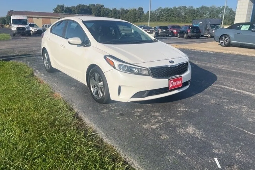 2018 Kia Forte LX photo 1