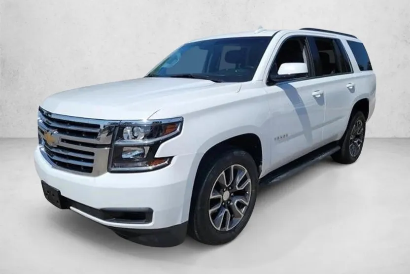 2019 Chevrolet Tahoe LS photo 1