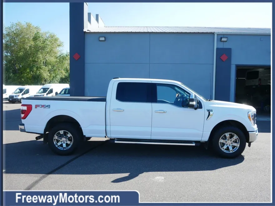 2022 Ford F-150 Lariat photo 1