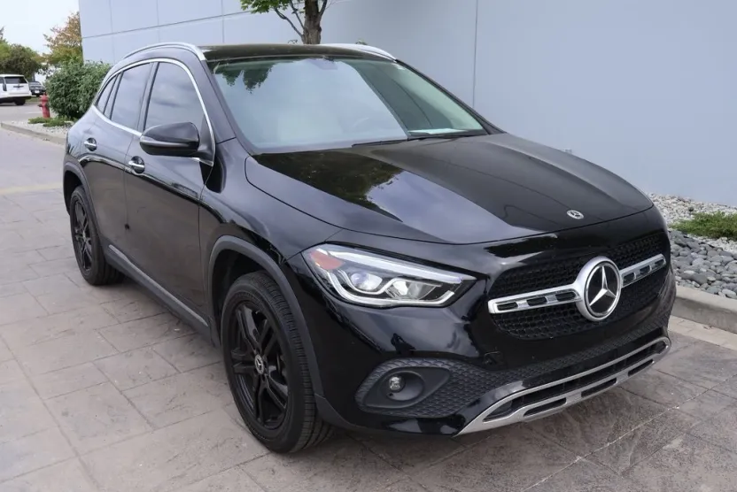 2022 Mercedes Benz GLA 250 4MATIC photo 1