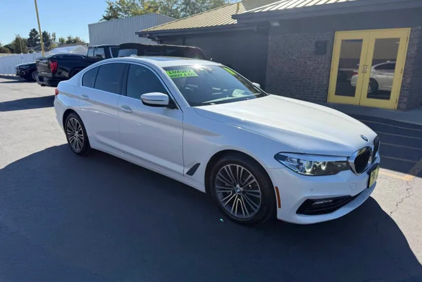 2018 Bmw 540i Sedan photo 1