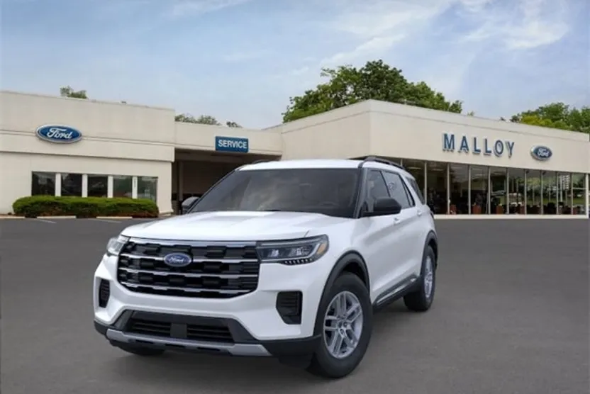 2025 Ford Explorer photo 1