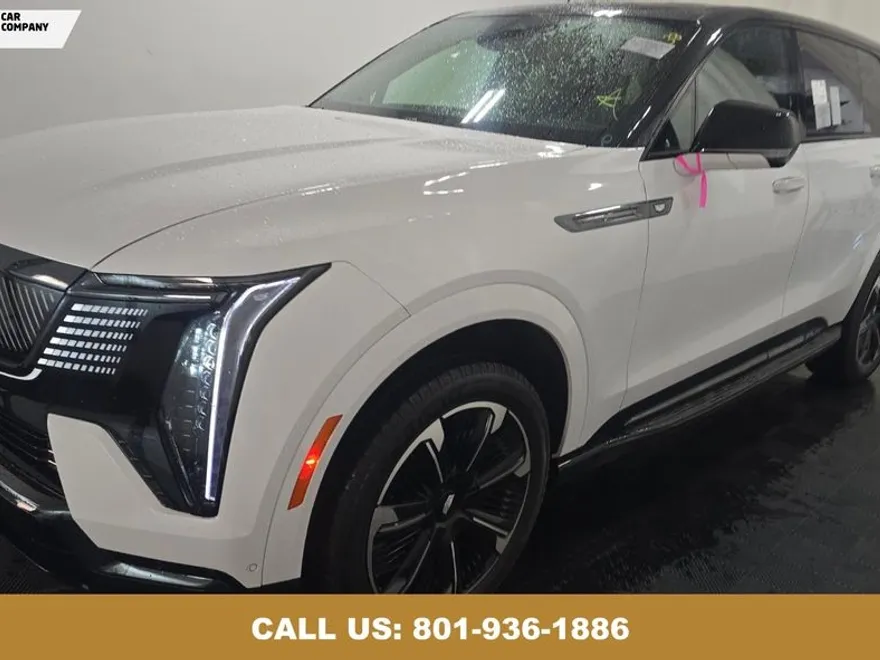 2025 Cadillac Escalade IQ Sport photo 1