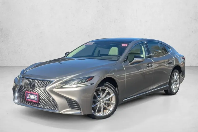 2018 Lexus LS 500 photo 1