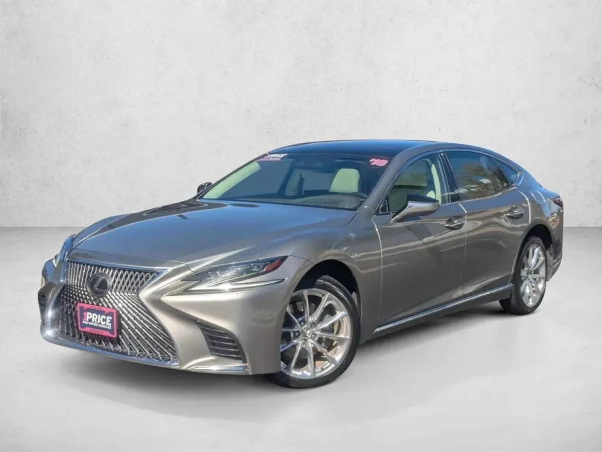 2018 Lexus LS 500 photo 1