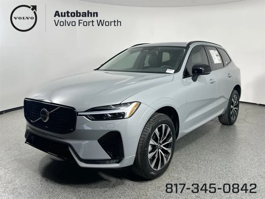 2025 Volvo XC60 B5 Core photo 1