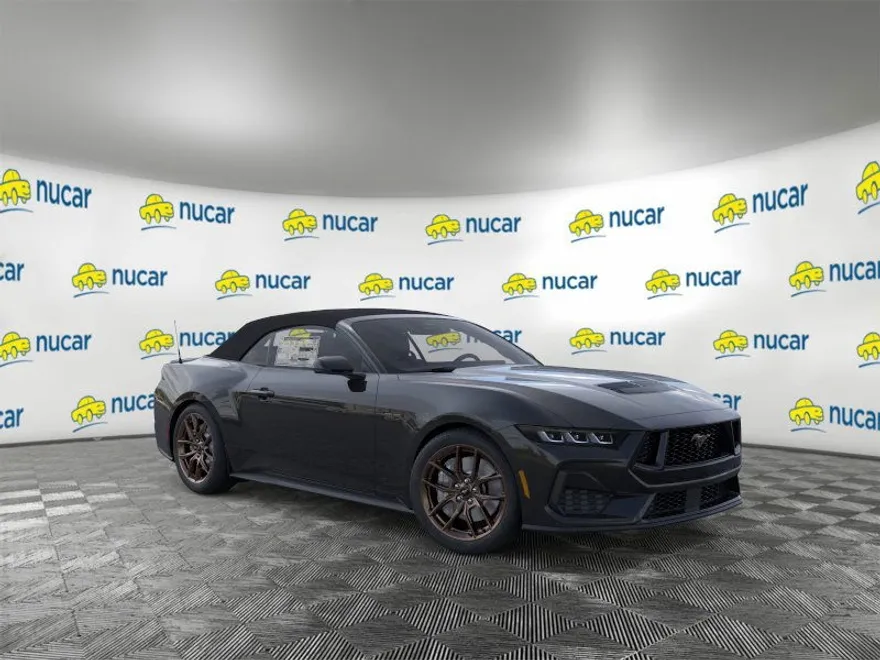 2025 Ford Mustang GT Premium photo 1