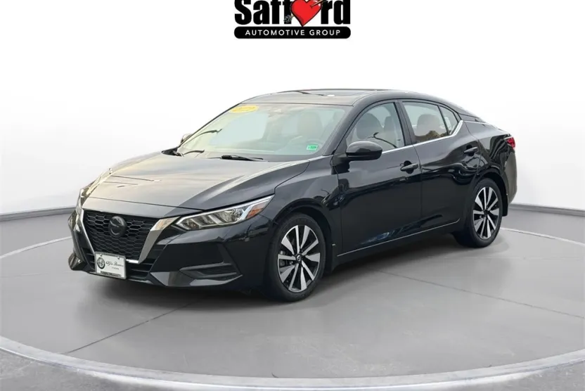 2022 Nissan Sentra SV photo 1