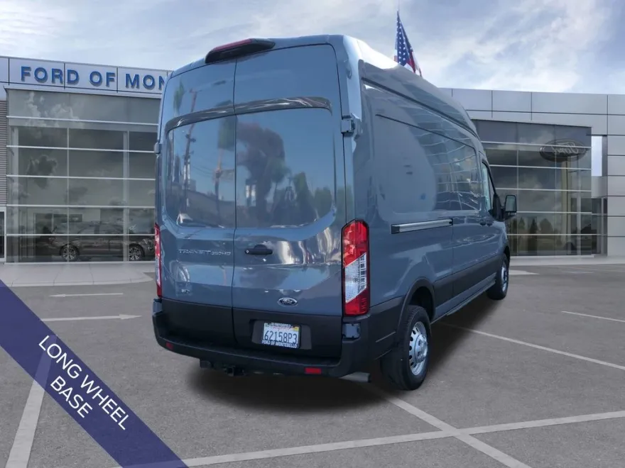 2023 Ford Transit photo 2