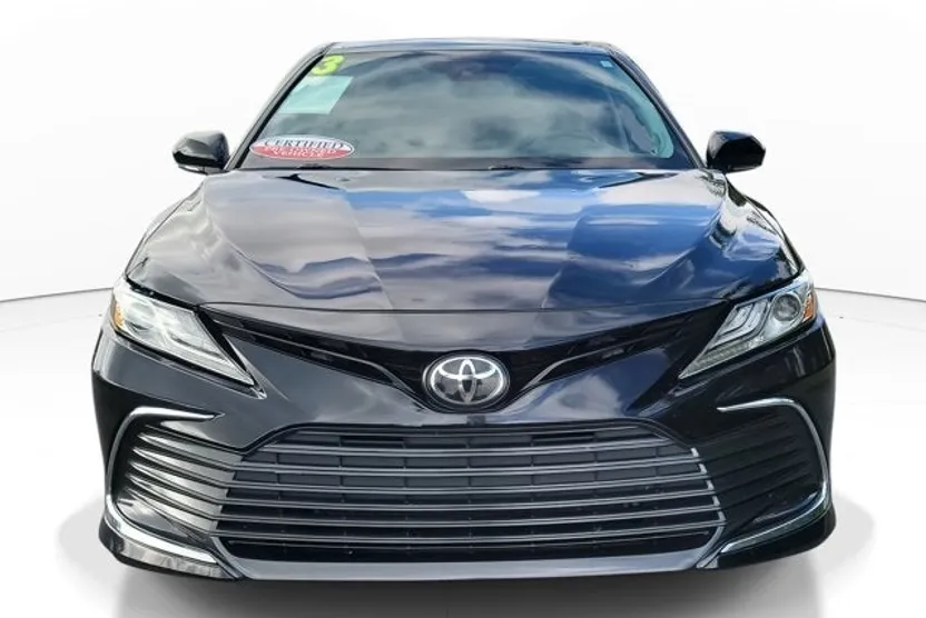 2023 Toyota Camry XLE photo 1
