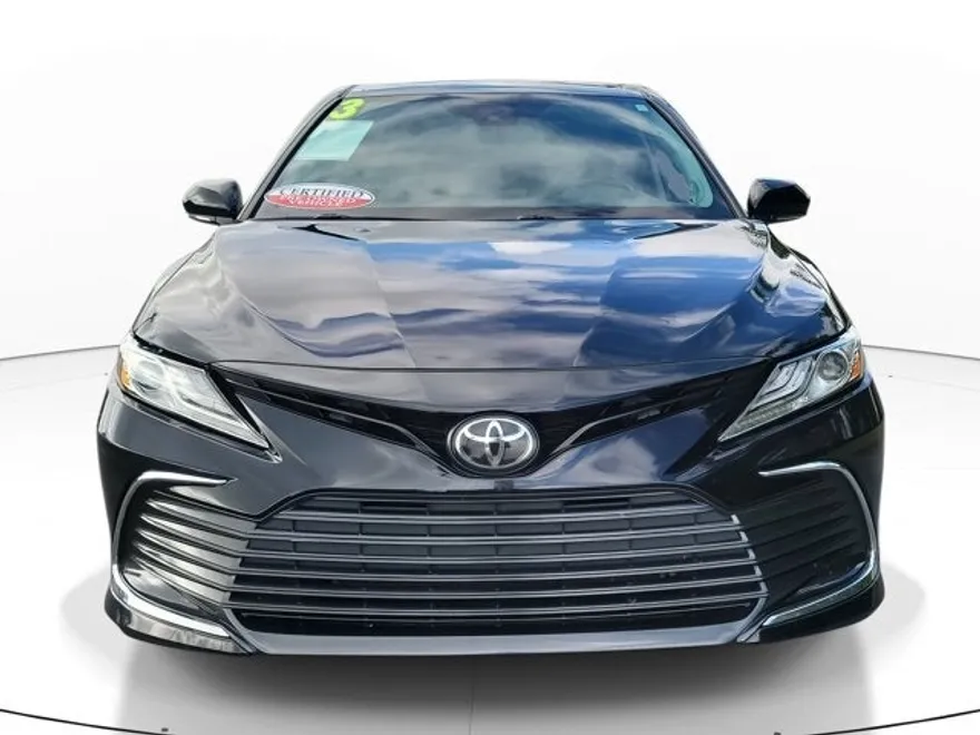 2023 Toyota Camry XLE photo 1