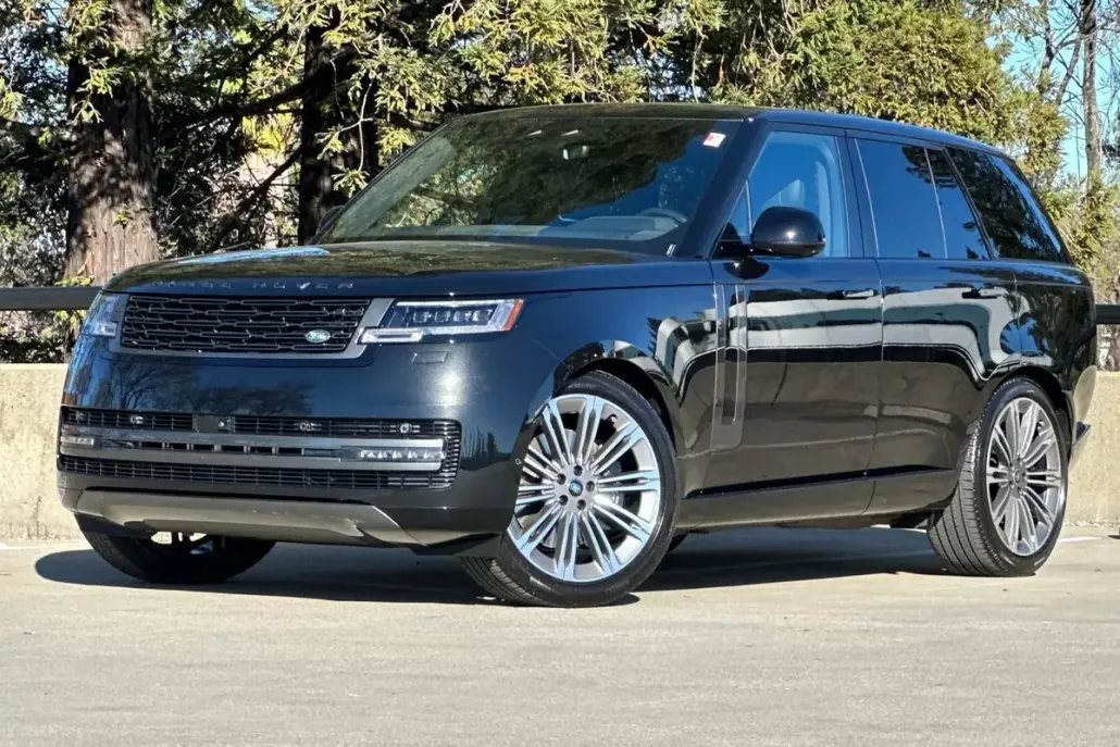 2025 Land Rover Range Rover SE photo 1