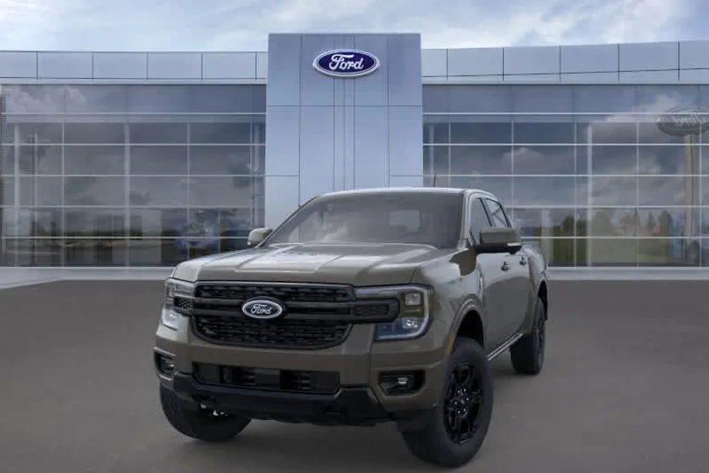 2025 Ford Ranger Lariat photo 1
