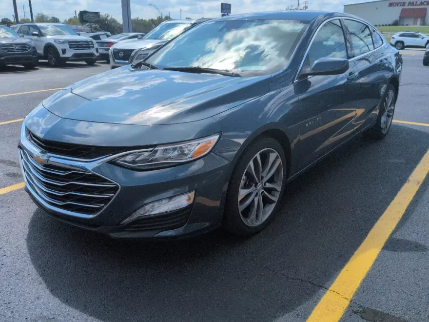 2024 Chevrolet Malibu Premier 2LT photo 1
