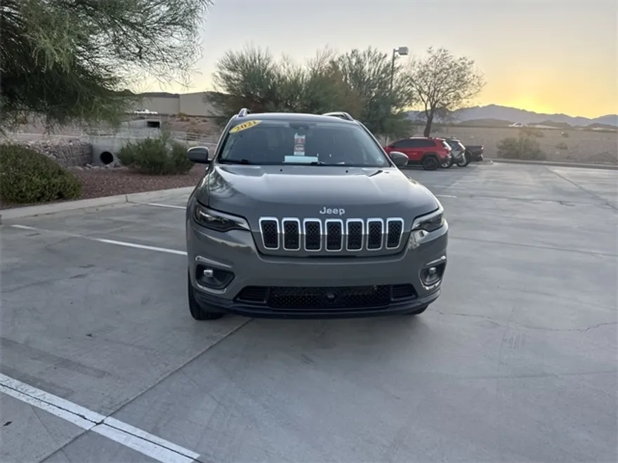 2021 Jeep Cherokee Latitude Lux photo 1
