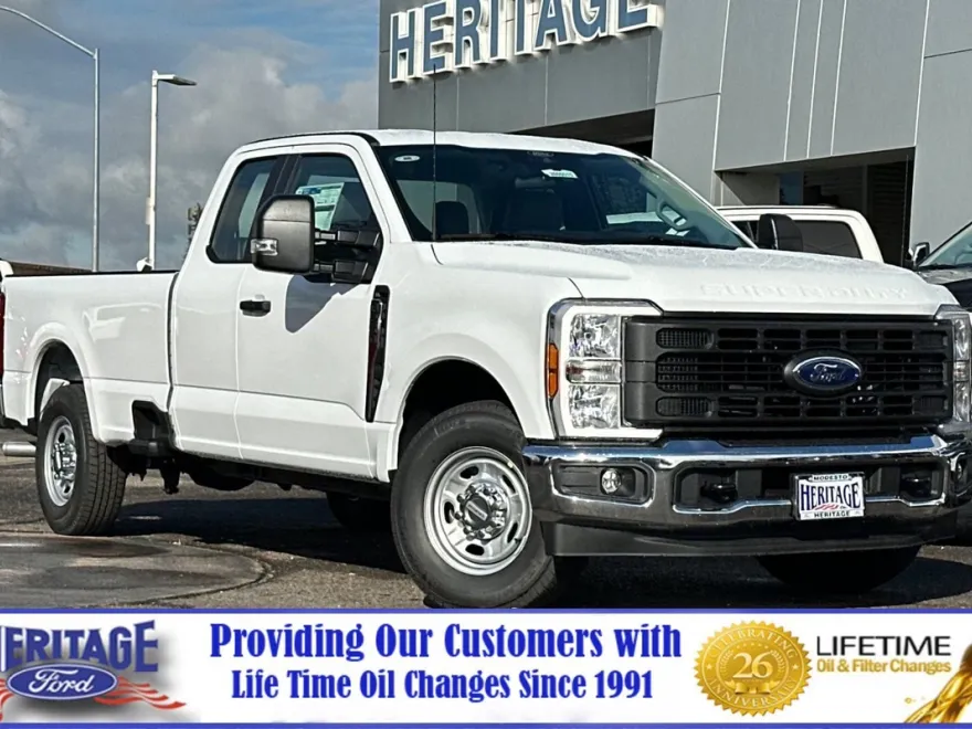 2026 Ford F-250 photo 1
