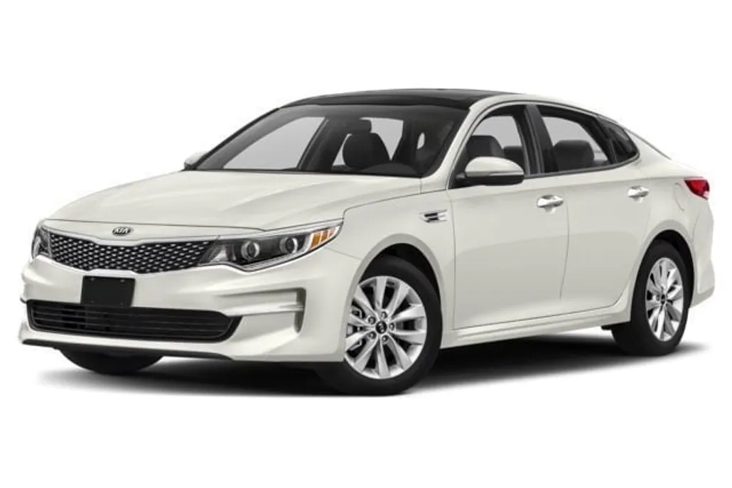 2018 Kia Optima EX photo 1