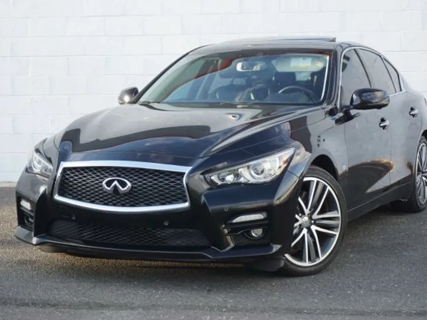 2014 Infiniti Q50 3.7 photo 1