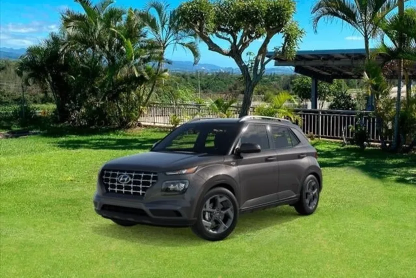 2025 Hyundai Venue SEL photo 1