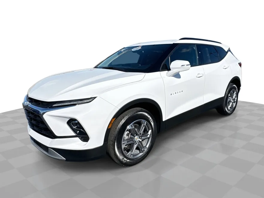 2023 Chevrolet Blazer 3LT photo 1