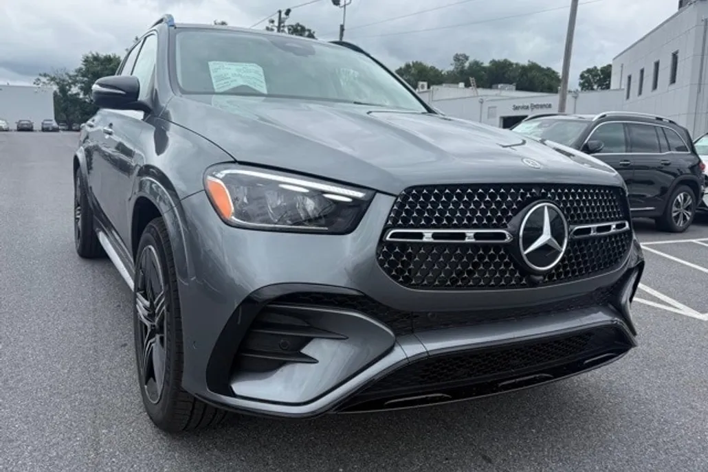 2026 Mercedes Benz GLE 350 4MATIC photo 1