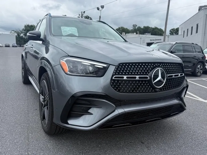2026 Mercedes Benz GLE 350 4MATIC photo 1