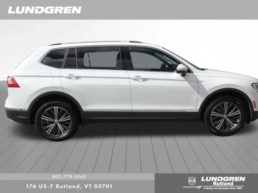 2018 Volkswagen Tiguan SEL photo 1