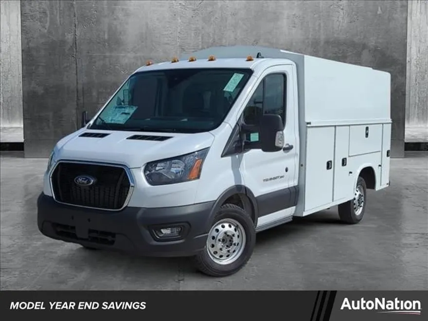 2024 Ford Transit photo 1